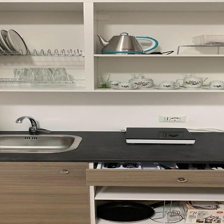 Miris Home Fast And Comfortable With Self Check In 8 Minutes Walk Near Naples Airport 外观 照片