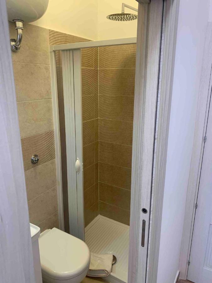 Miris Home Fast And Comfortable With Self Check In 8 Minutes Walk Near Naples Airport 外观 照片