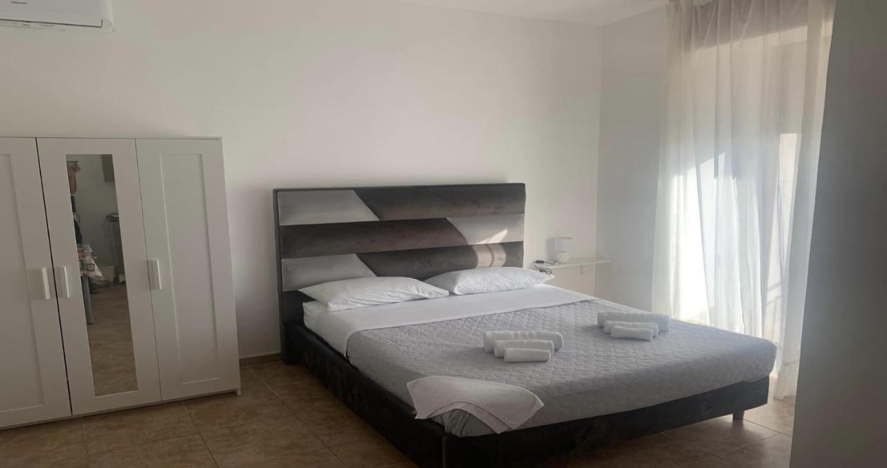 Miris Home Fast And Comfortable With Self Check In 8 Minutes Walk Near Naples Airport 外观 照片