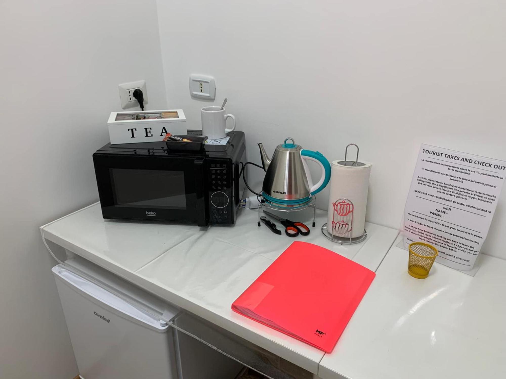 Miris Home Fast And Comfortable With Self Check In 8 Minutes Walk Near Naples Airport 外观 照片